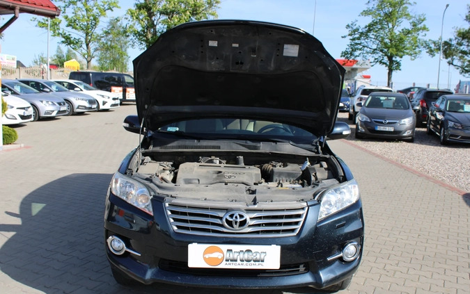 Toyota RAV4 cena 39900 przebieg: 274513, rok produkcji 2011 z Dukla małe 407
